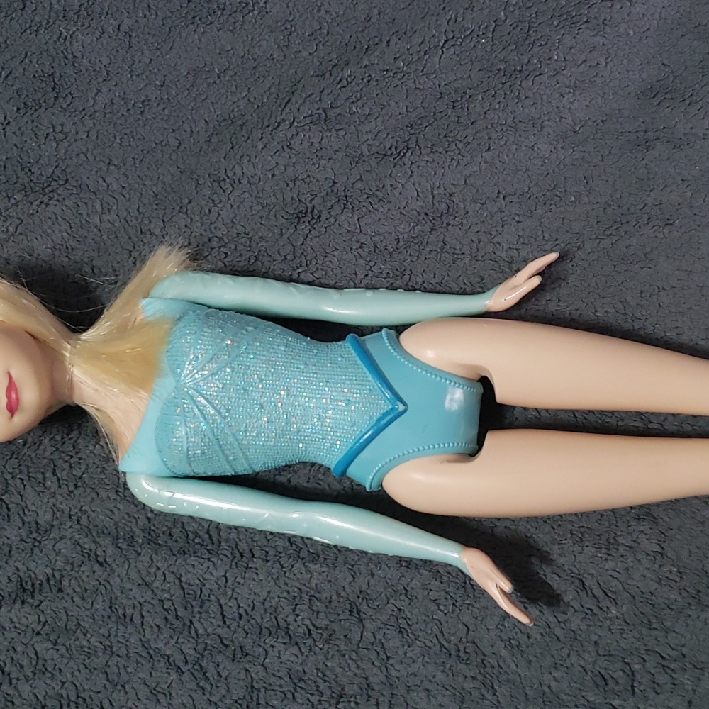 DISNEY DOLL - Picture 3 of 5